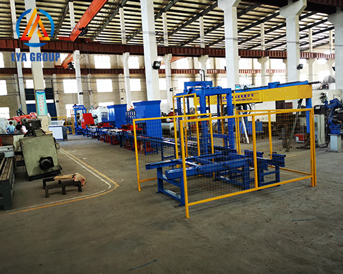 Wall panel production line for concrete wet cast mould turnover wet doser machine